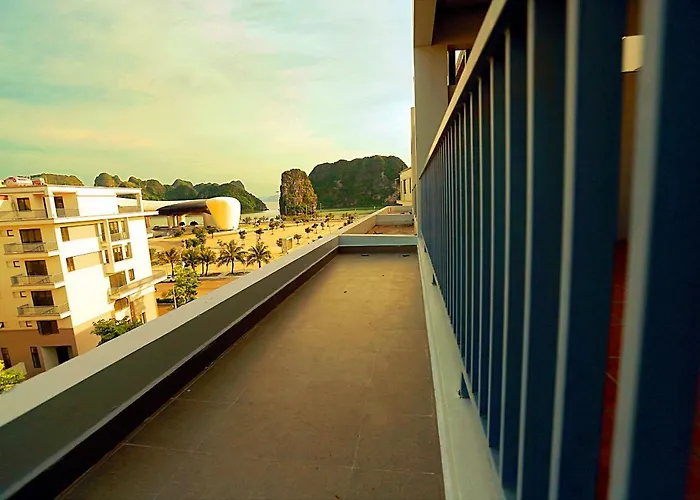 Cosy Hotel Ha Long